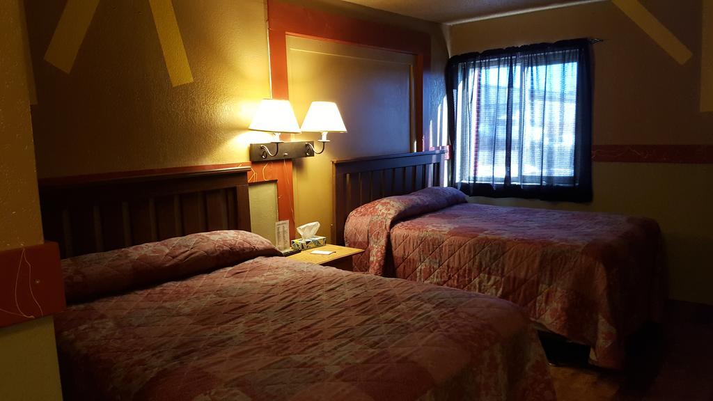 Earth Inn Motel - Jackson المظهر الخارجي الصورة